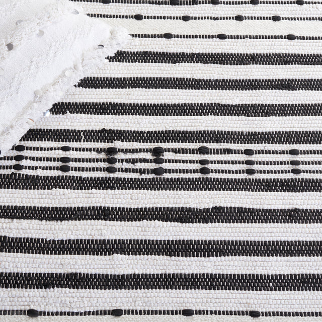 Safavieh Striped Kilim Stk205Z Black/Ivory Rug.
