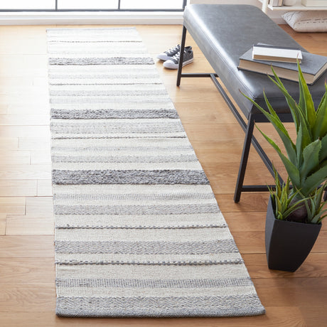 Safavieh Striped Kilim Stk501A Ivory/Grey Rugs.