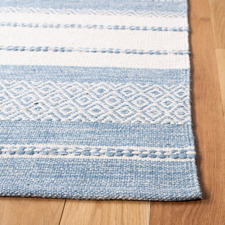 Safavieh Striped Kilim Stk503A Ivory/Blue Rugs.