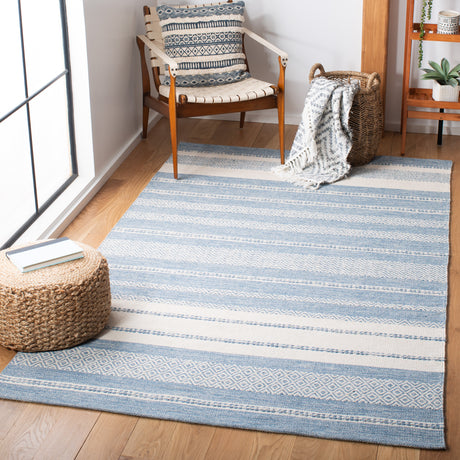 Safavieh Striped Kilim Stk503A Ivory/Blue Rugs.