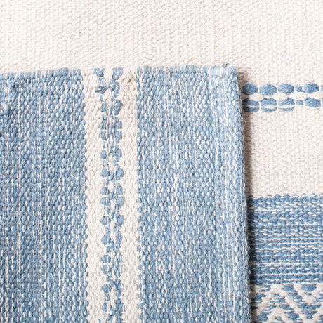 Safavieh Striped Kilim Stk503A Ivory/Blue Rugs.
