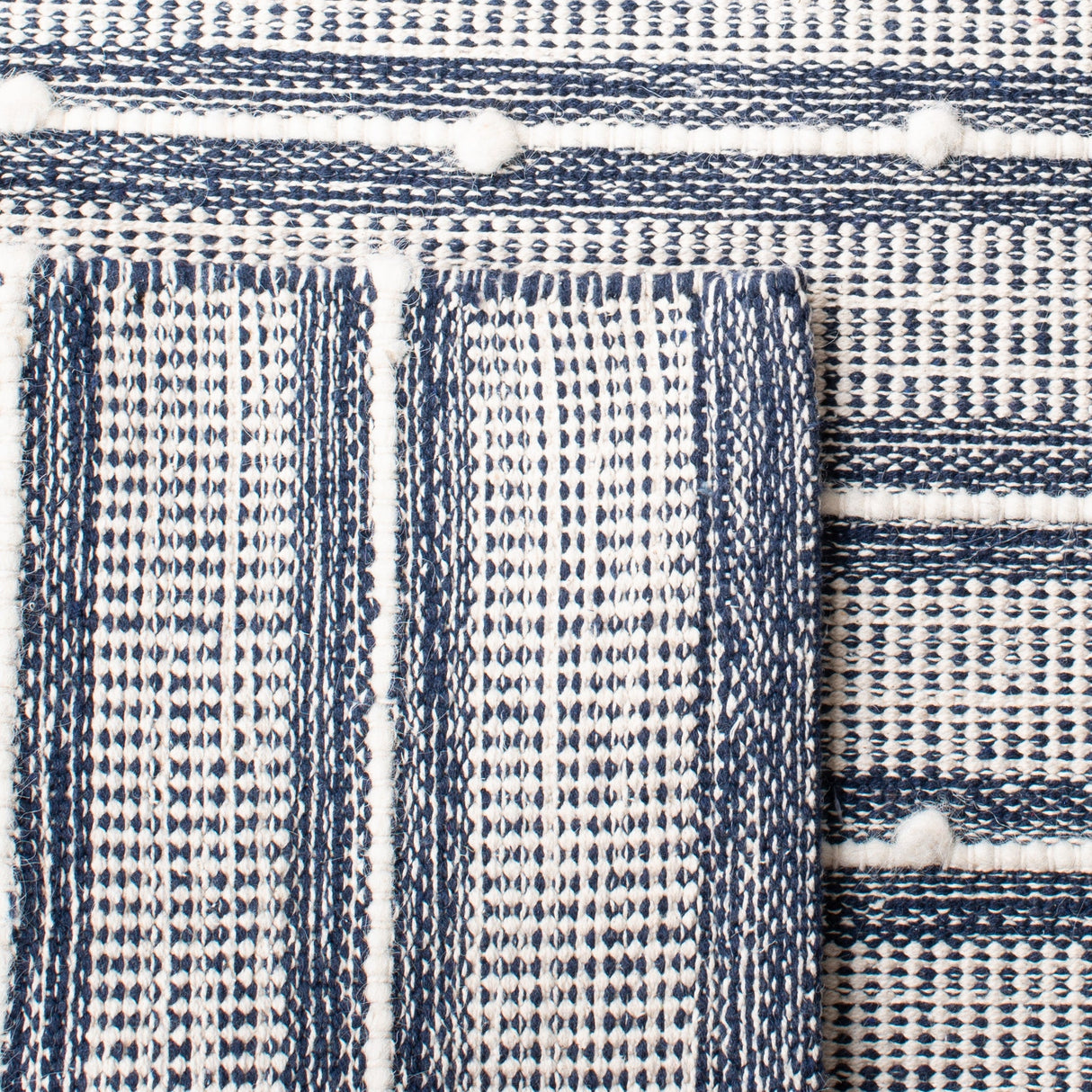 Safavieh Striped Kilim Stk513N Navy/Blue Rugs.