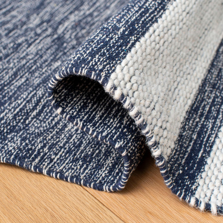 Safavieh Striped Kilim Stk514N Navy/Ivory Rugs.