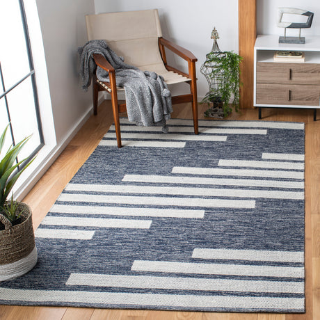 Safavieh Striped Kilim Stk514N Navy/Ivory Rugs.
