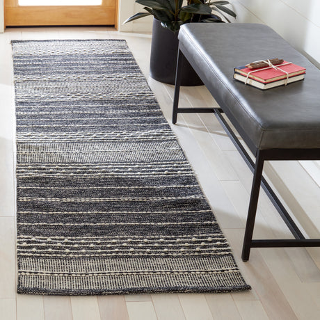 Safavieh Striped Kilim Stk516Z Black/Ivory Rugs.