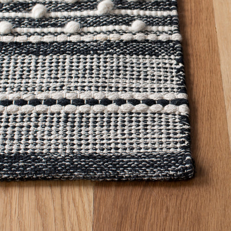 Safavieh Striped Kilim Stk516Z Black/Ivory Rugs.