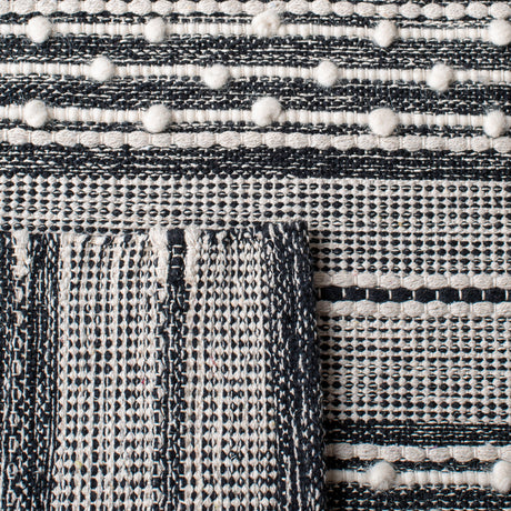 Safavieh Striped Kilim Stk516Z Black/Ivory Rugs.