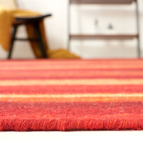 Safavieh Striped Kilim Stk601Q Red Rugs.