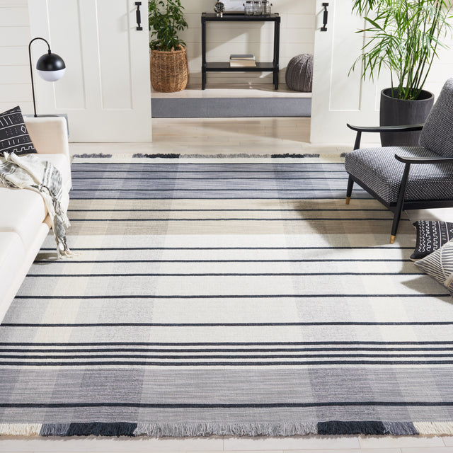 Safavieh Striped Kilim Stk704G Light Grey/Black Rug.