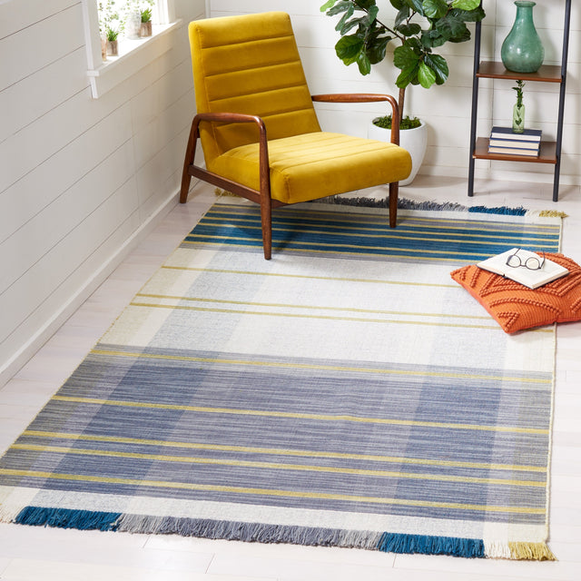 Safavieh Striped Kilim Stk706B Beige/Teal Rug.