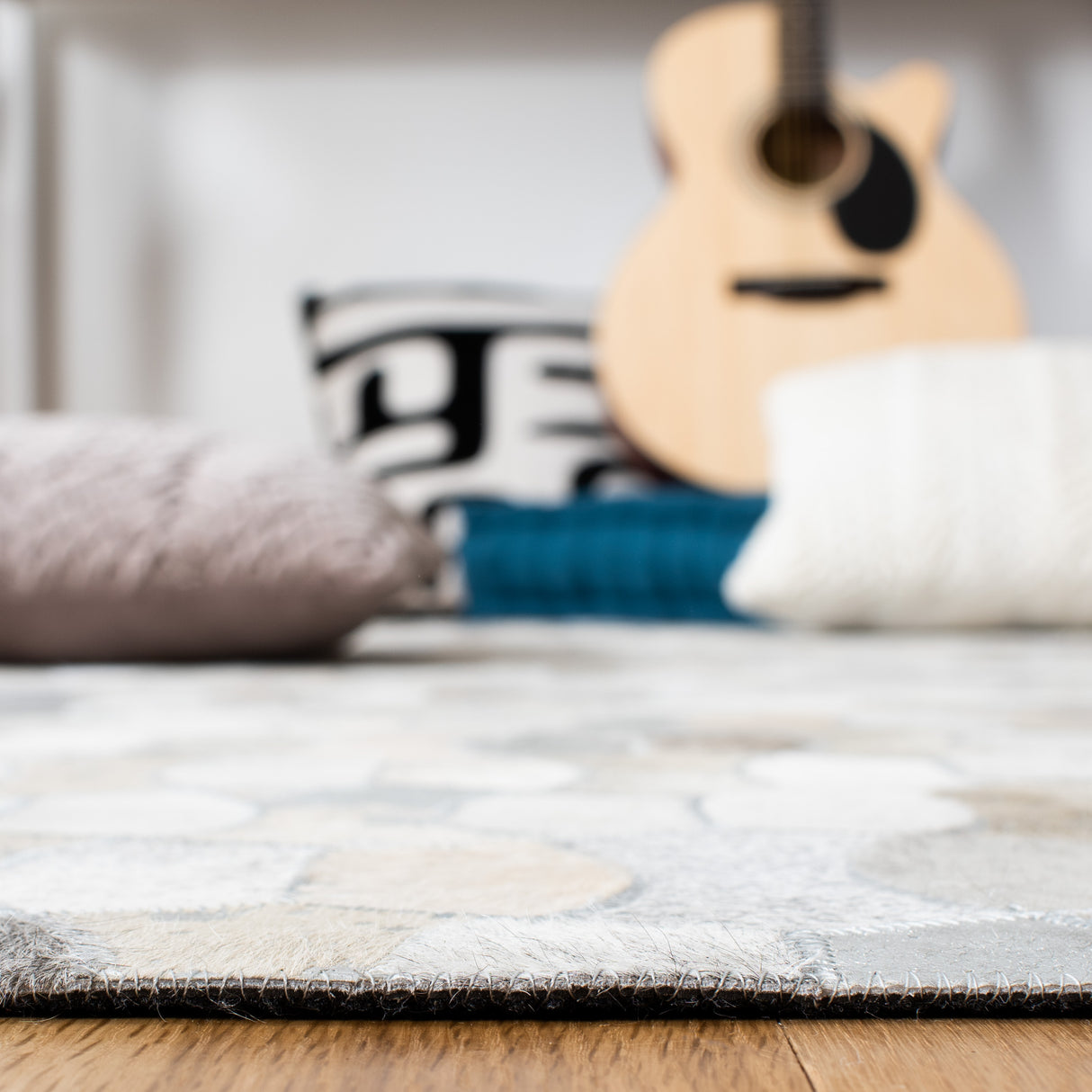 Safavieh Studio Leather Stl226F Ivory/Grey Rugs.