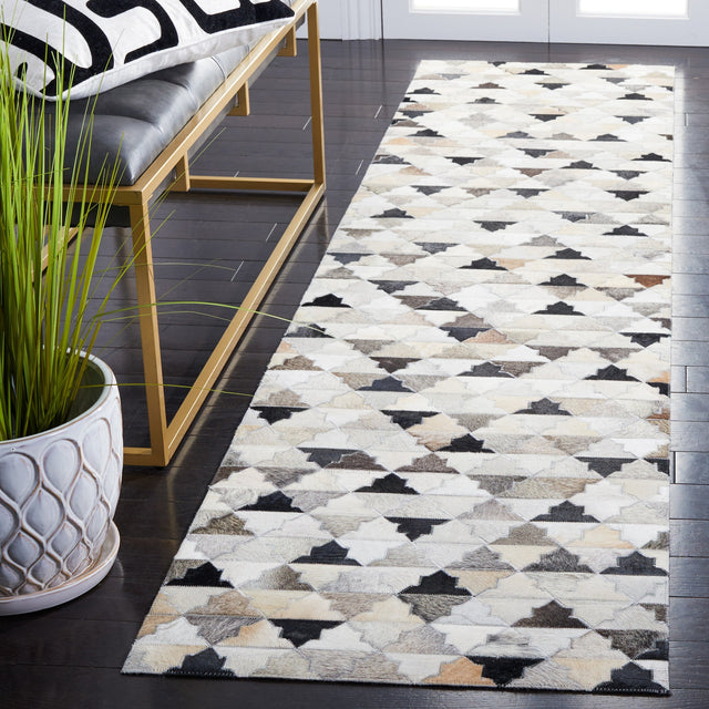 Safavieh Studio Leather Stl230F Grey/Black Rugs.