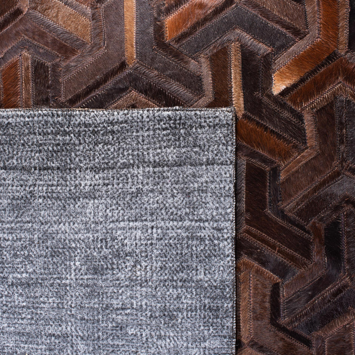 Safavieh Studio Leather Stl817T Brown/Light Brown Rugs.