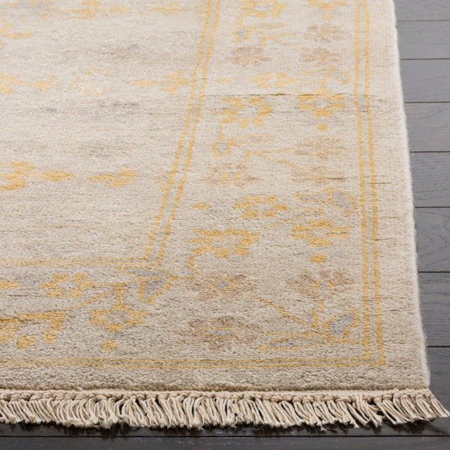 Safavieh Sultanabad Sul1081A Beige Rug.