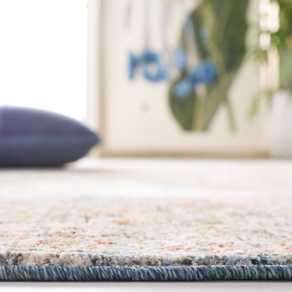 Safavieh Silverado Svd110M Blue/Rust Rug.