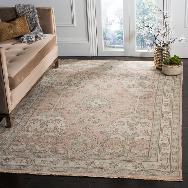Safavieh Sivas Svs129A Peach/Ivory Rug.