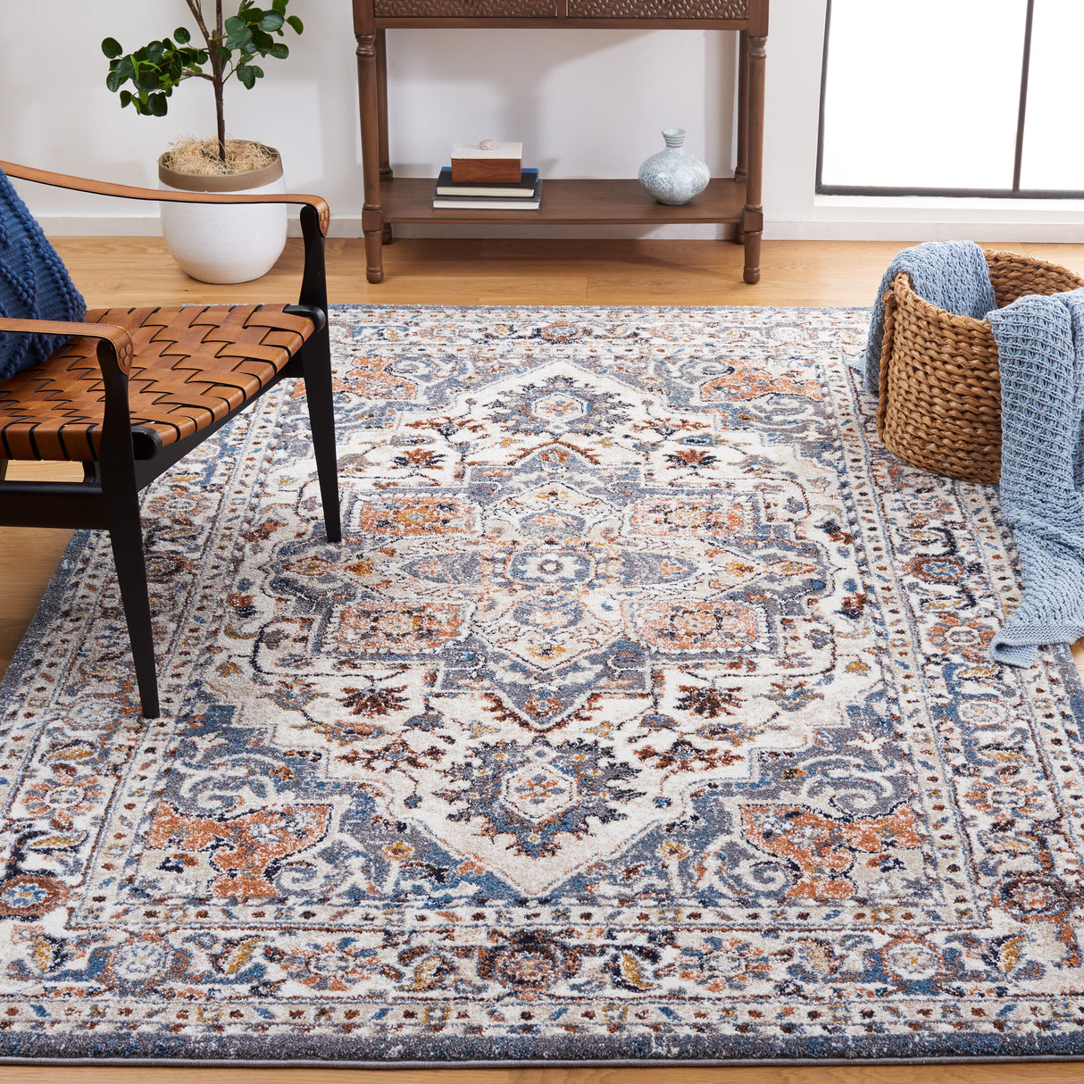 Safavieh Symphony Syh621A Ivory/Grey Rug.