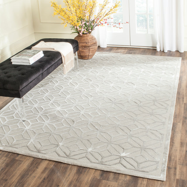 Safavieh Tibetan Tb425D Grey Rug.