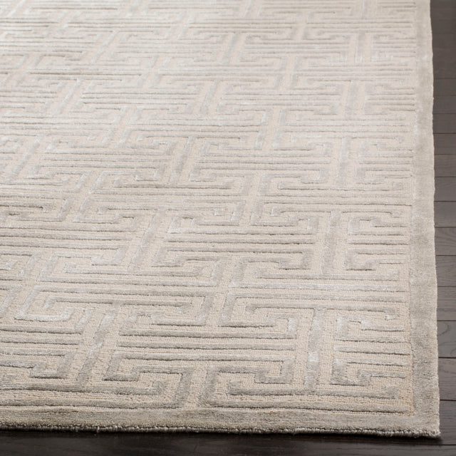 Safavieh Tibetan Tb427D Grey Rug.
