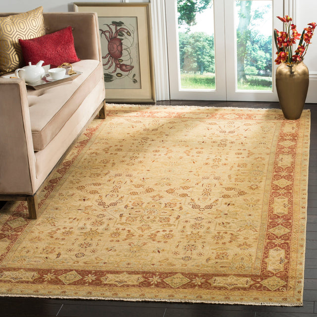 Safavieh Tabriz Tbz424A Beige/Rust Rugs.