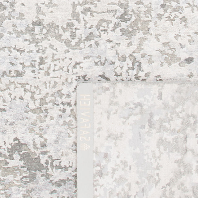 Safavieh Tiffany Tfn612A Silver/Silver Rug.