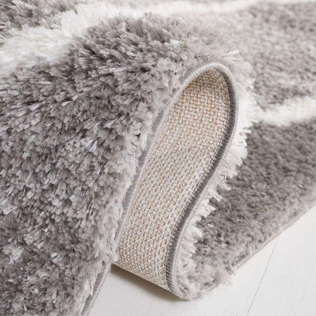 Safavieh Tahoe Shag Tho675F Grey/White Rug.