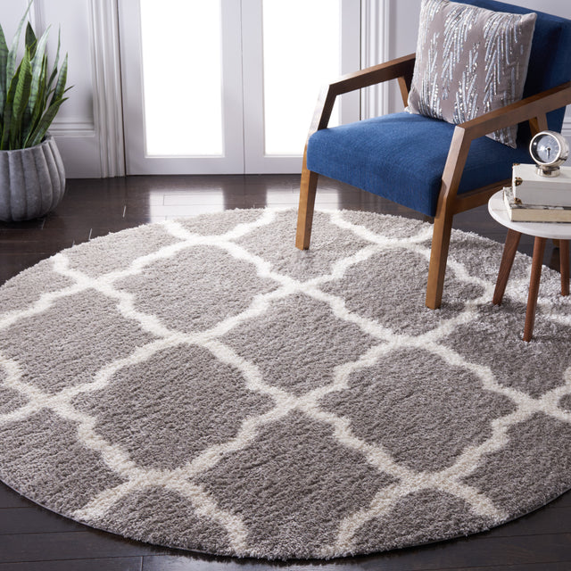 Safavieh Tahoe Shag Tho675F Grey/White Rug.