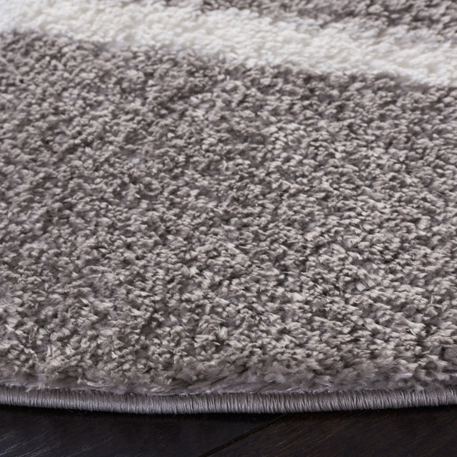 Safavieh Tahoe Shag Tho676G Grey/White Rug.