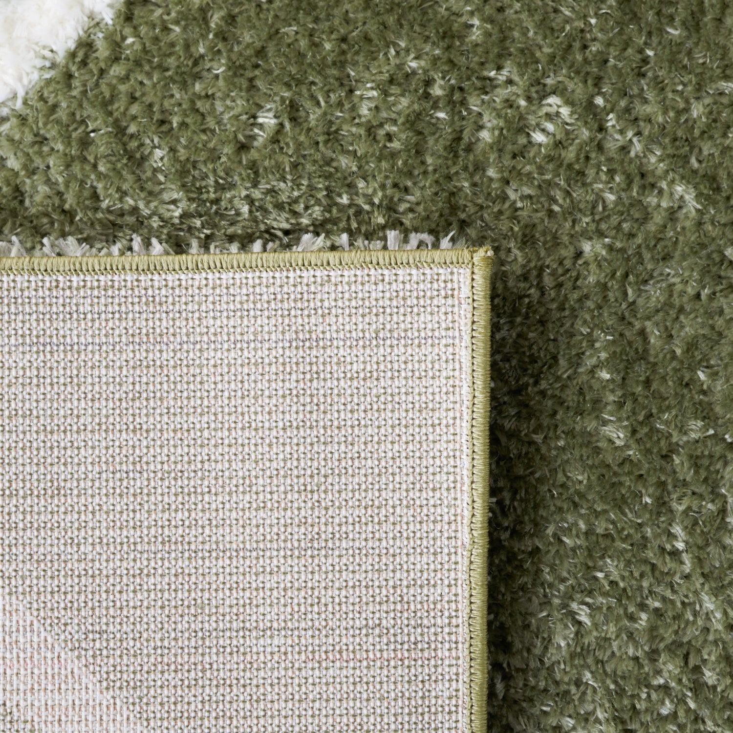 Safavieh Tahoe Shag Tho676W Sage/White Rug.