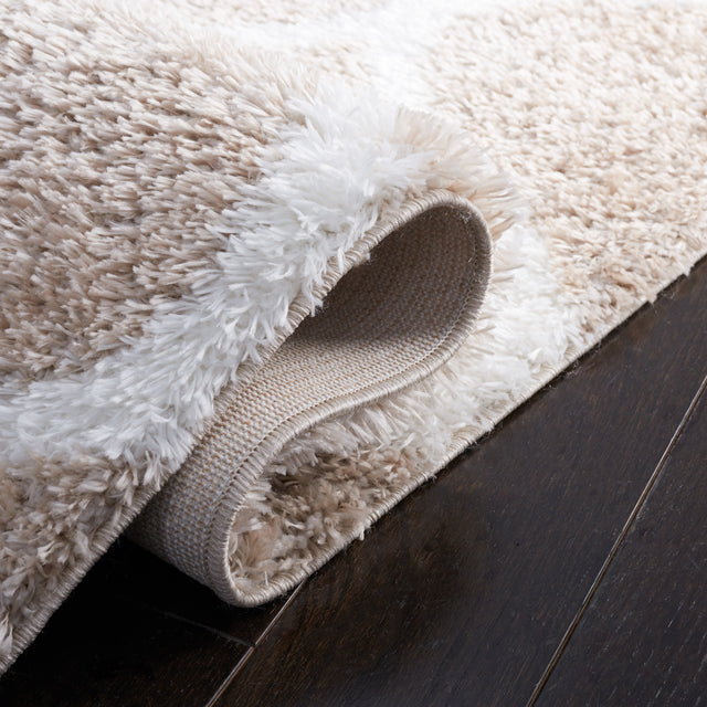Safavieh Tahoe Shag Tho677B Beige/White Rug.