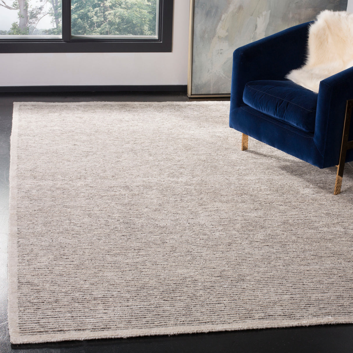 Safavieh Tibetan Tib555B Grey Rug.