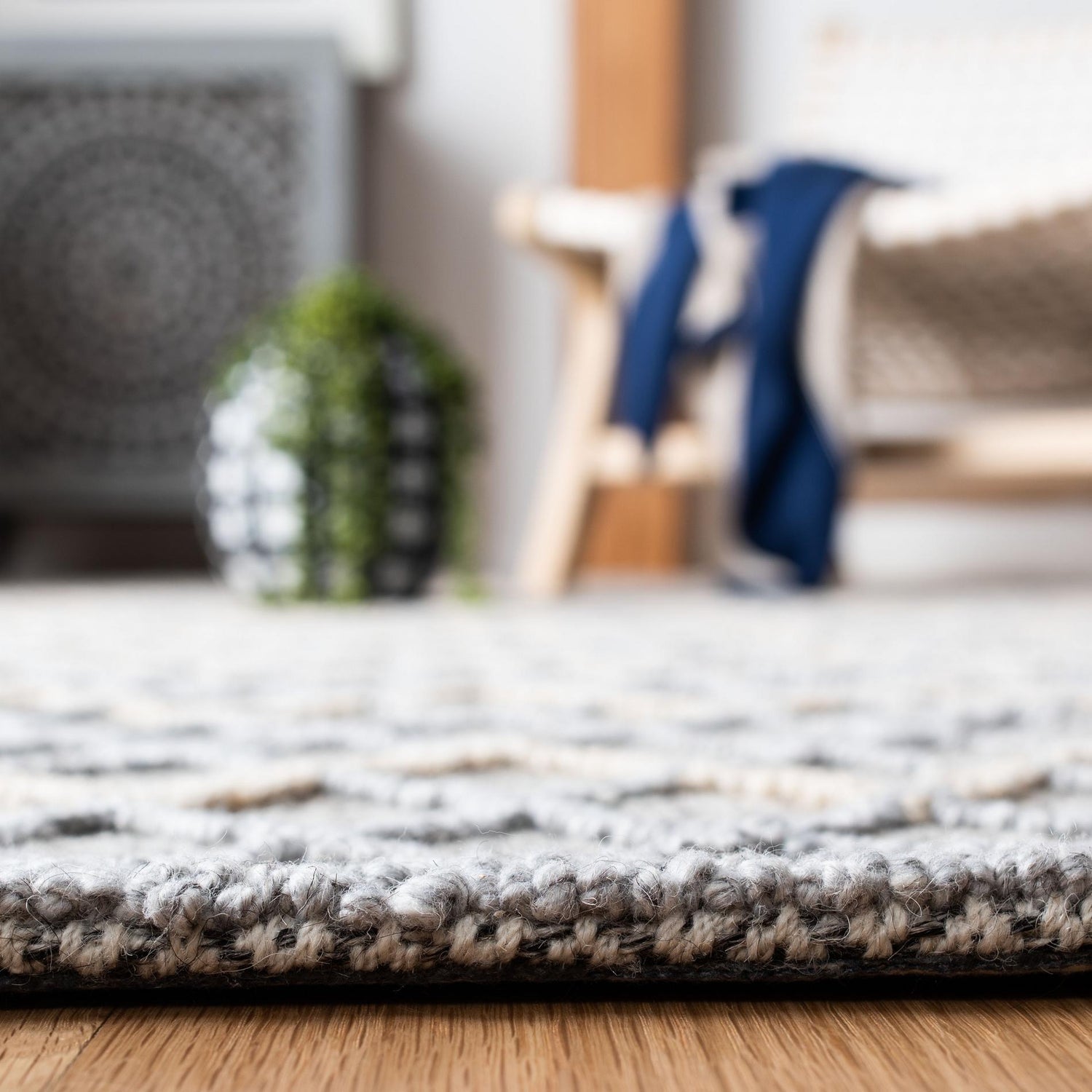 Safavieh Trace Trc209M Blue/Black Rugs.