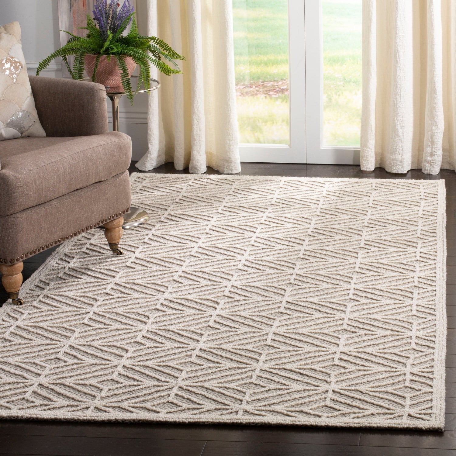 Safavieh Trace Trc212A Ivory/Black Rug.