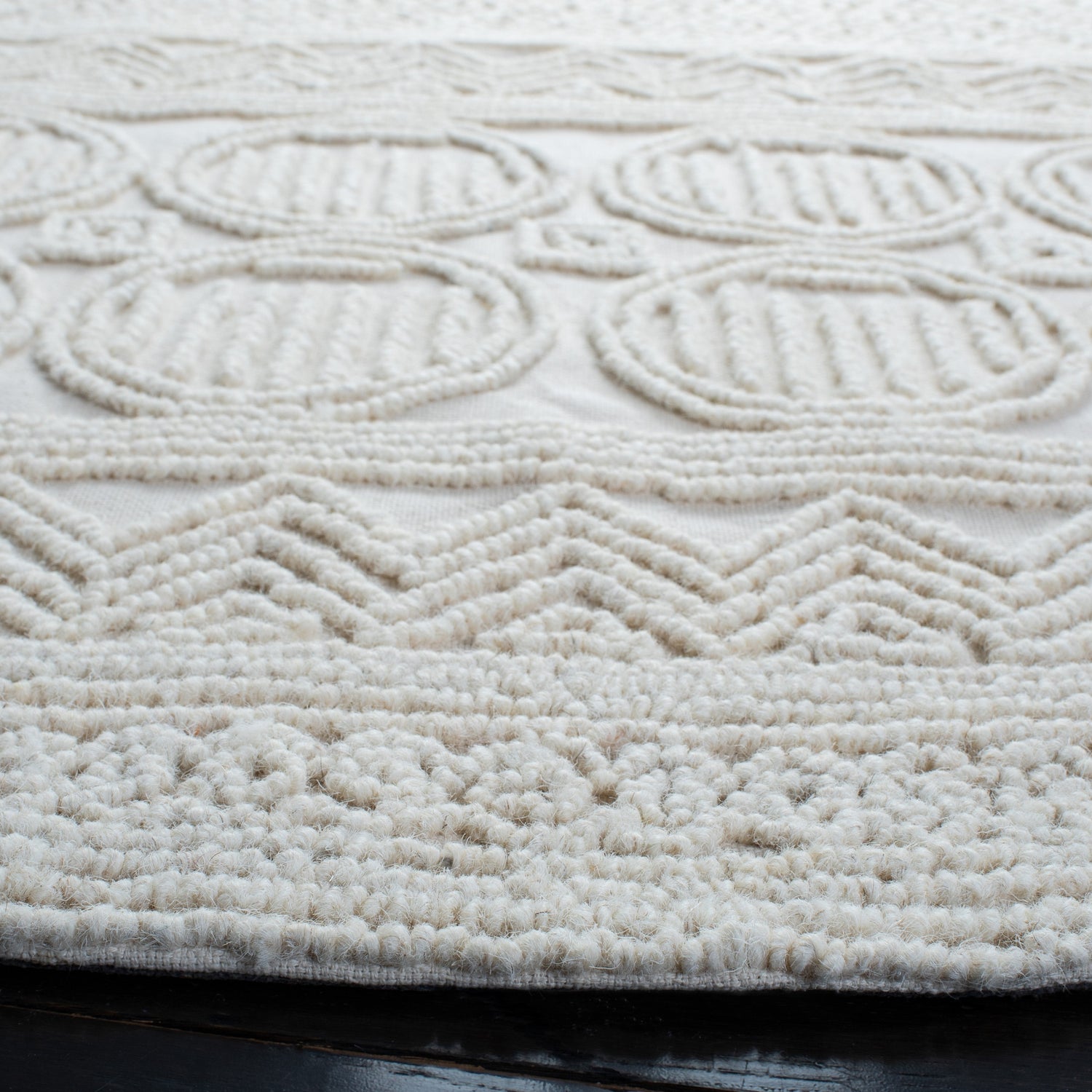 Safavieh Trace Trc402A Ivory Rugs.