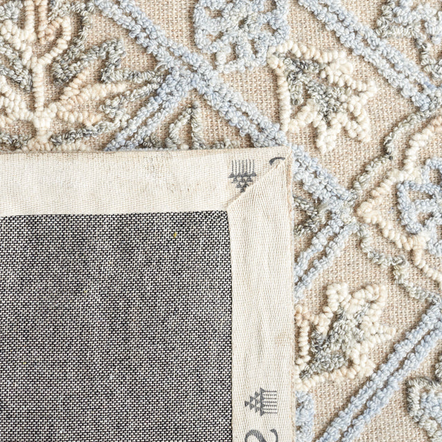 Safavieh Trace Trc802B Beige/Silver Rug.