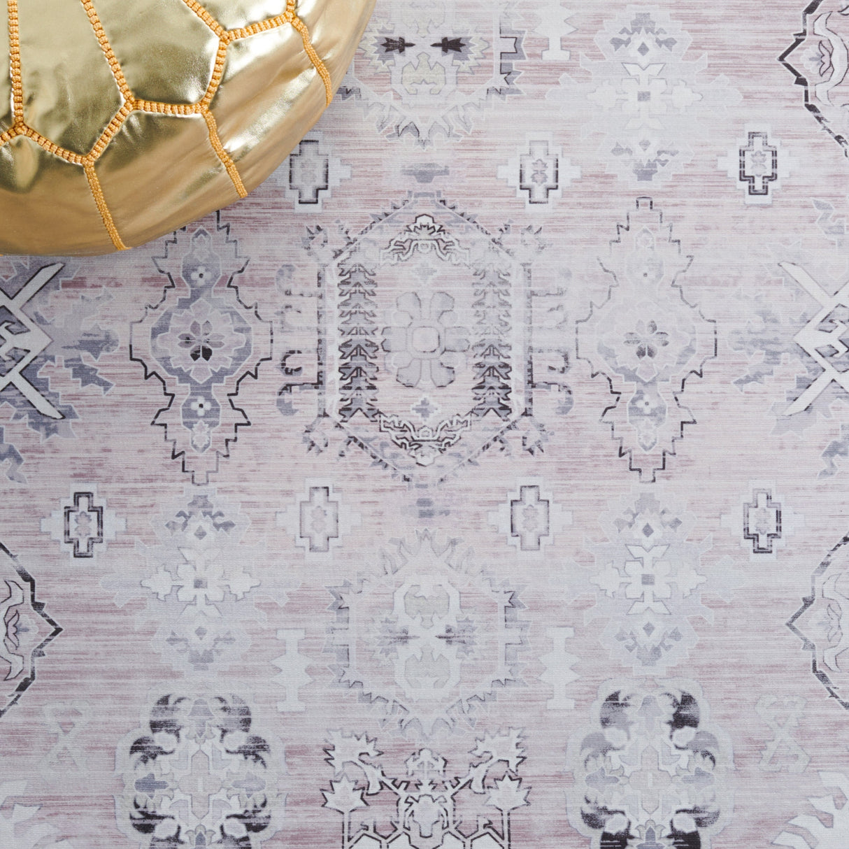 Safavieh Machine Washable Tucson Tsn133U Pink/Beige Rug.
