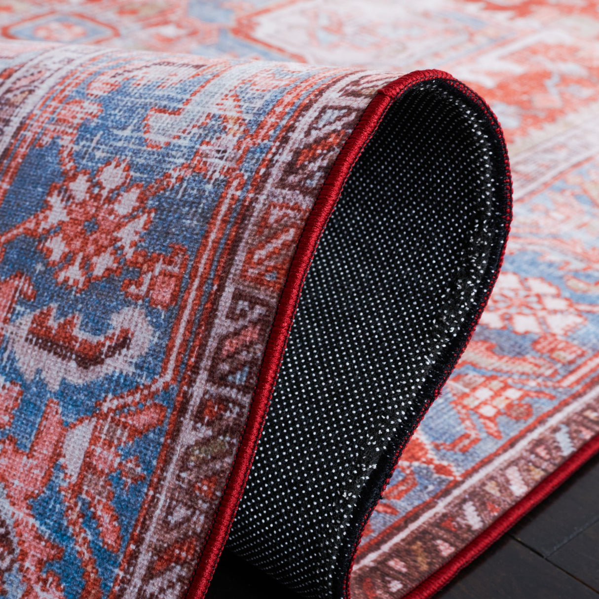 Safavieh Machine Washable Tucson Tsn167P Rust/Blue Rug.