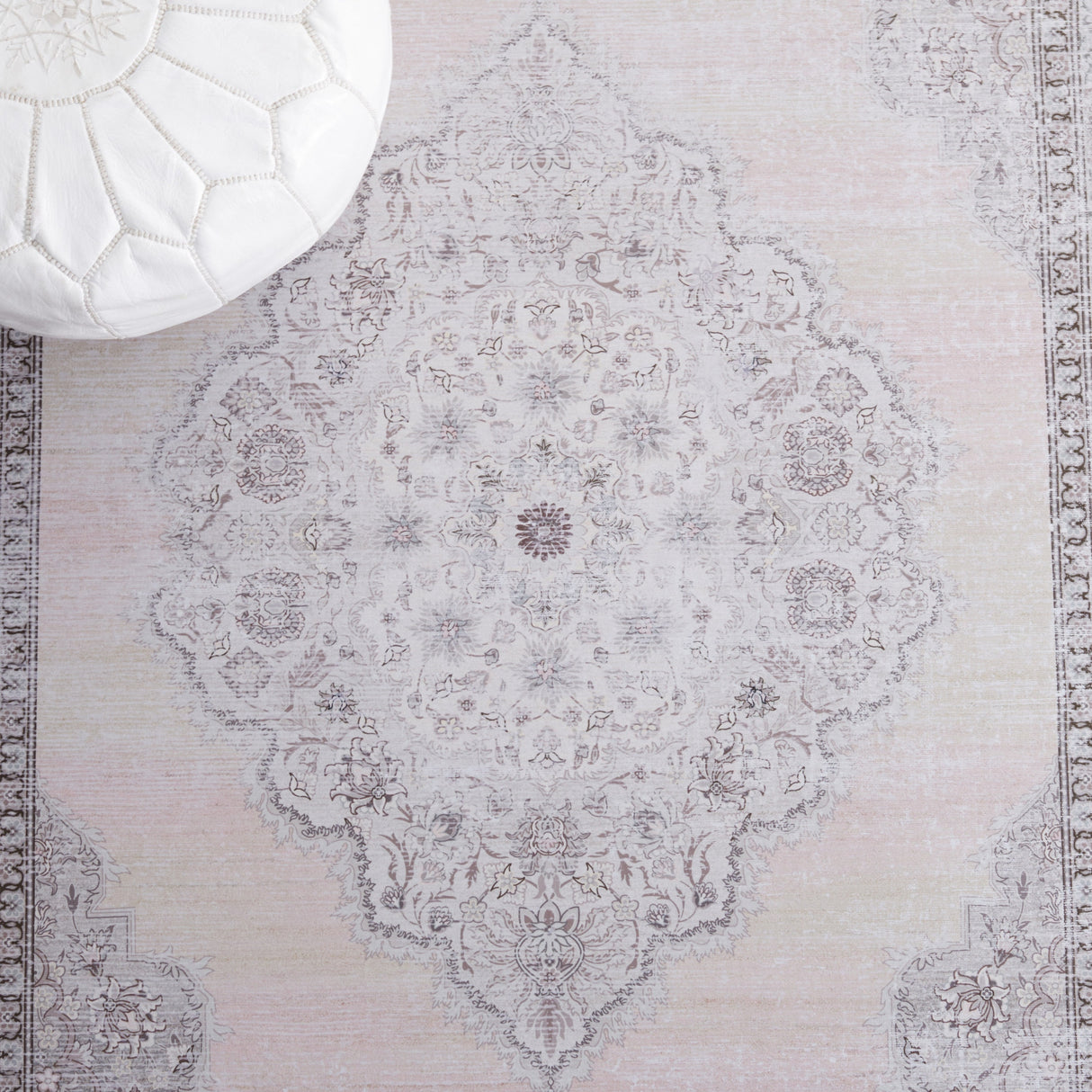 Safavieh Machine Washable Tucson Tsn184B Beige/Light Green Rug.