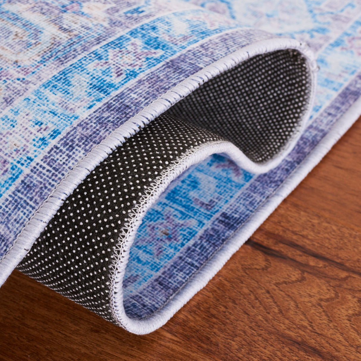 Safavieh Machine Washable Tucson Tsn185V Purple/Blue Rug.