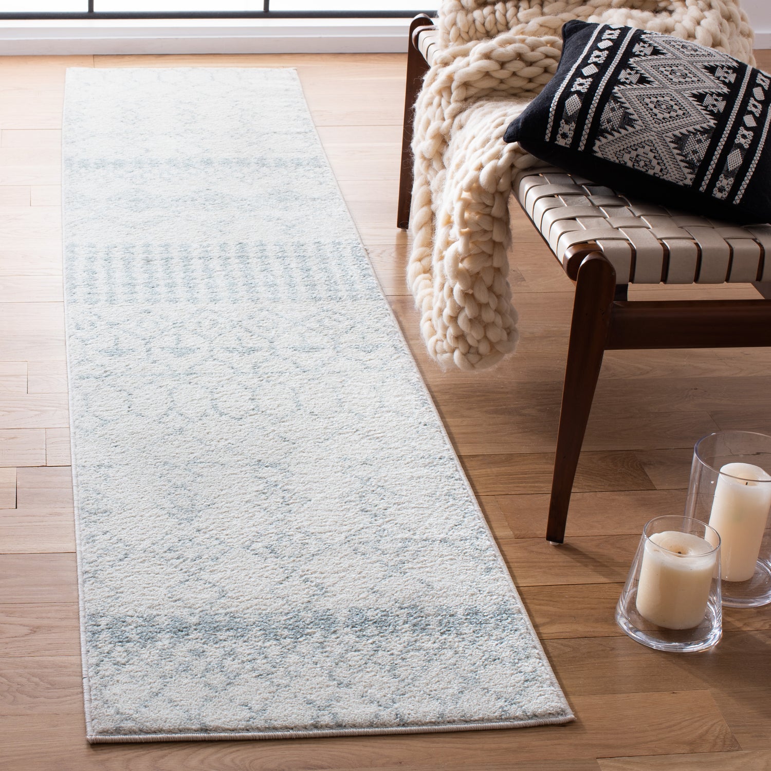 Safavieh Tulum Tul229D Ivory/Light Grey Rug.