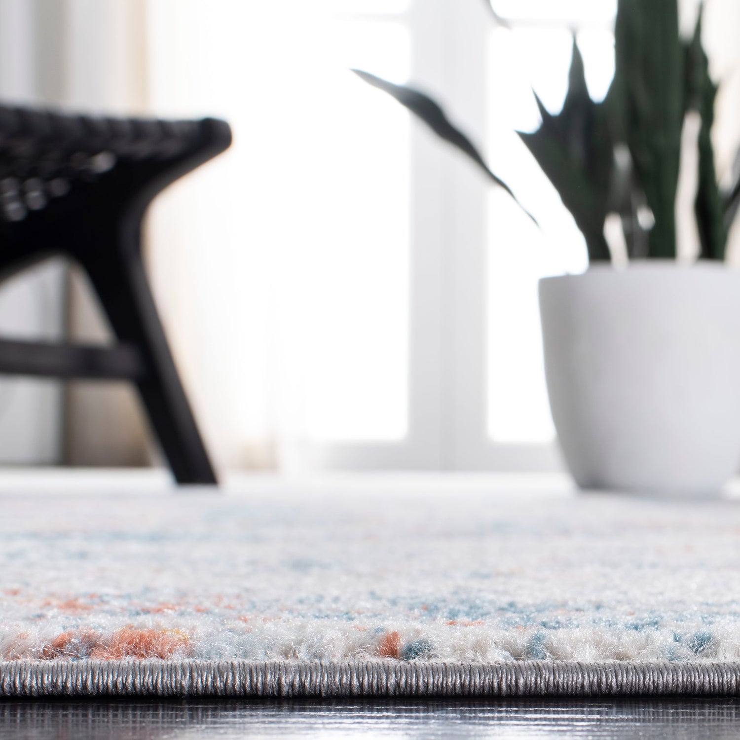 Safavieh Tulum Tul235A Ivory/Dark Blue Rug.
