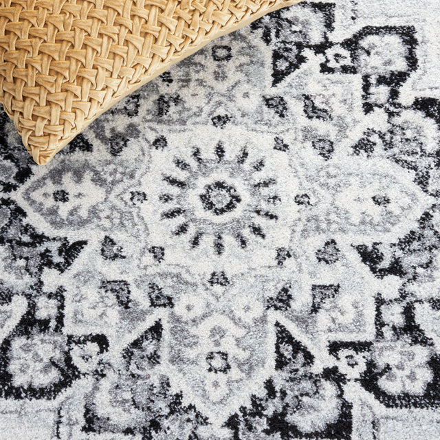 Safavieh Tulum Tul279A Ivory/Black Rug.