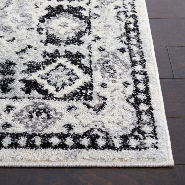 Safavieh Tulum Tul280A Ivory/Black Rug.