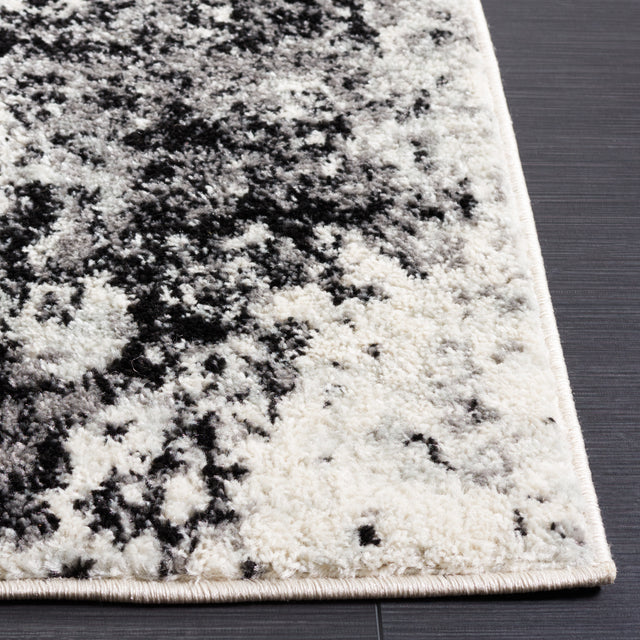 Safavieh Tulum Tul284A Ivory/Black Rug.