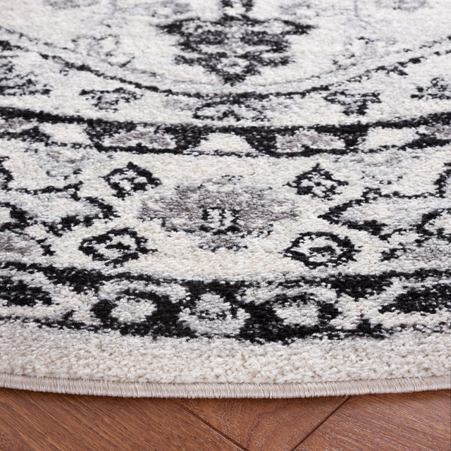 Safavieh Tulum Tul286A Ivory/Black Rug.