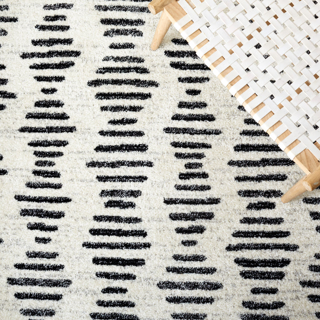 Safavieh Tulum Tul644A Ivory/Black Rug.