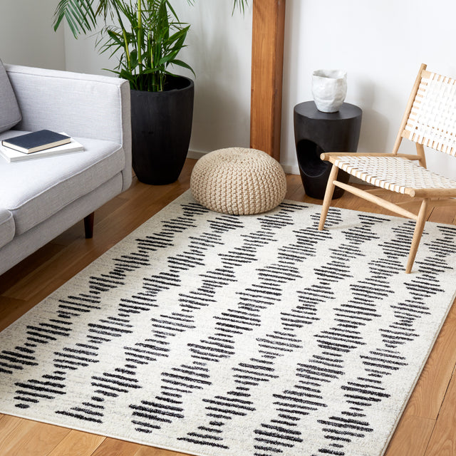 Safavieh Tulum Tul644A Ivory/Black Rug.