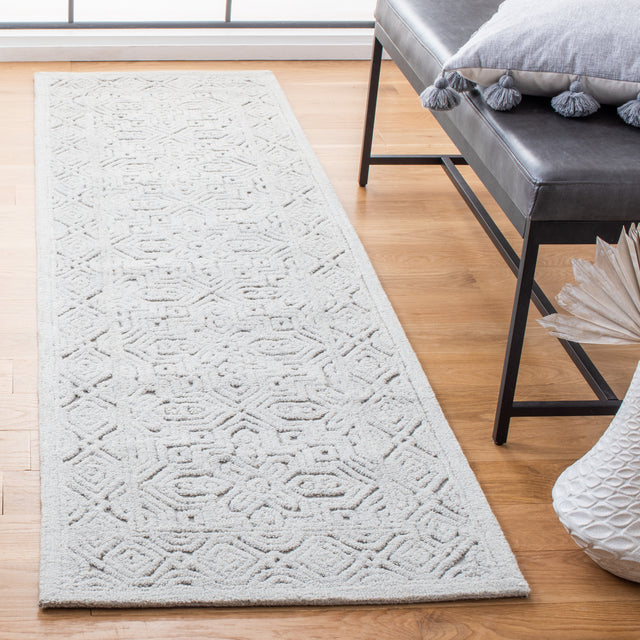 Safavieh Textural Txt101G Silver Rugs.