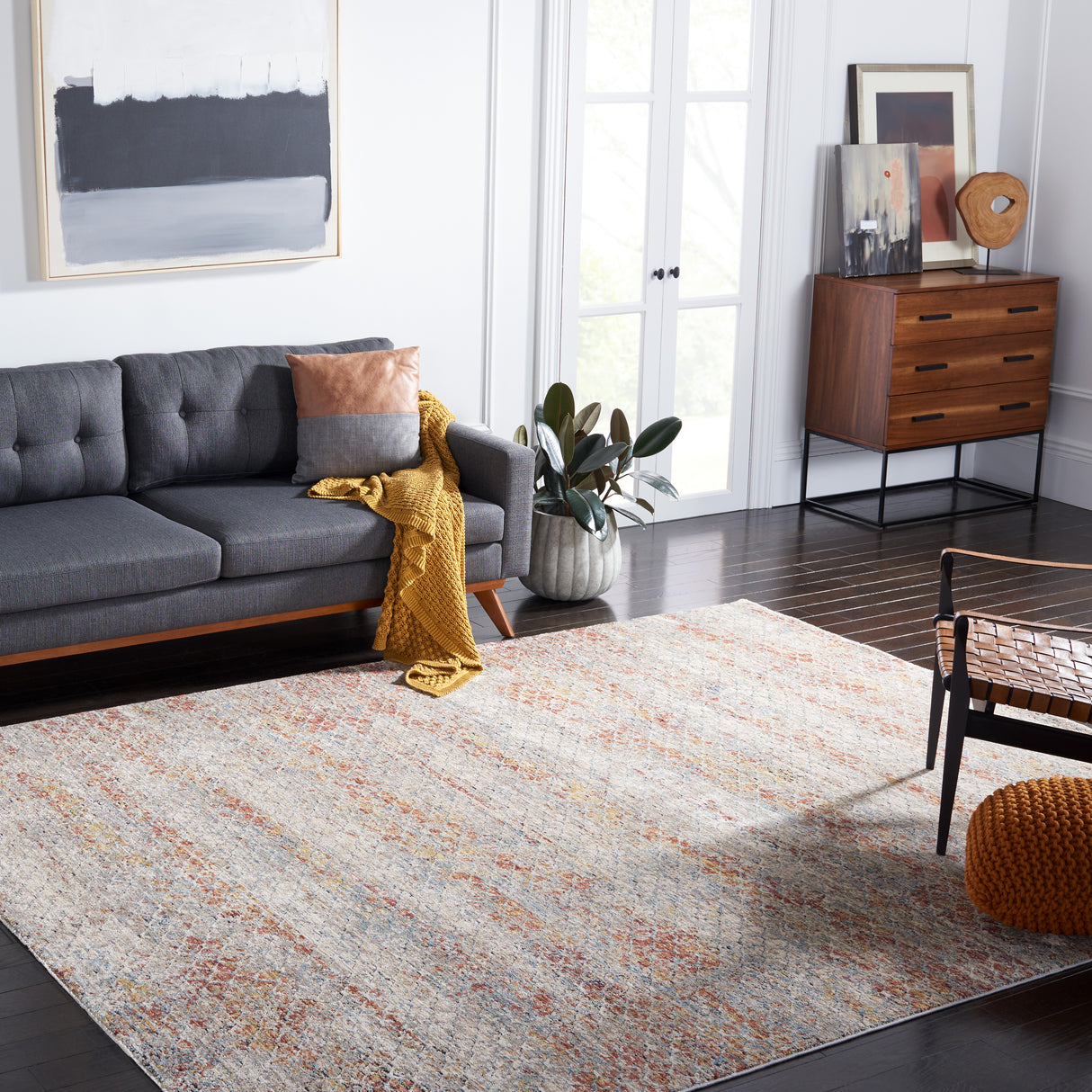 Safavieh Valencia Val517P Beige/Rust Rug.