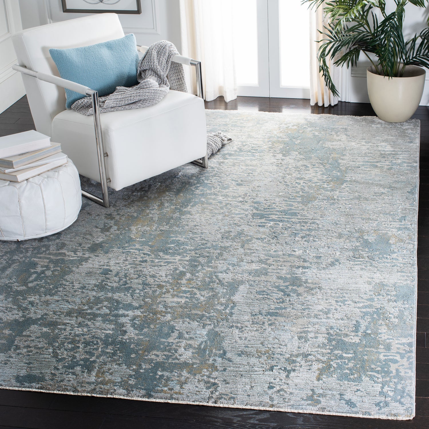 Safavieh Valencia Val533J Light Grey/Blue Rug.